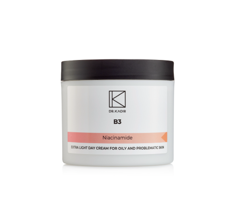 Екстралегкий денний крем для проблемної та жирної шкіри обличчя B3 Extra Light Day Cream For Oil...