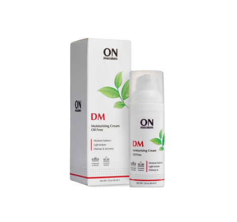 Зволожуючий крем для жирної шкіри обличчя з SPF 15 DM Moisturizing Cream Oil Free SPF 15 Onmacab...